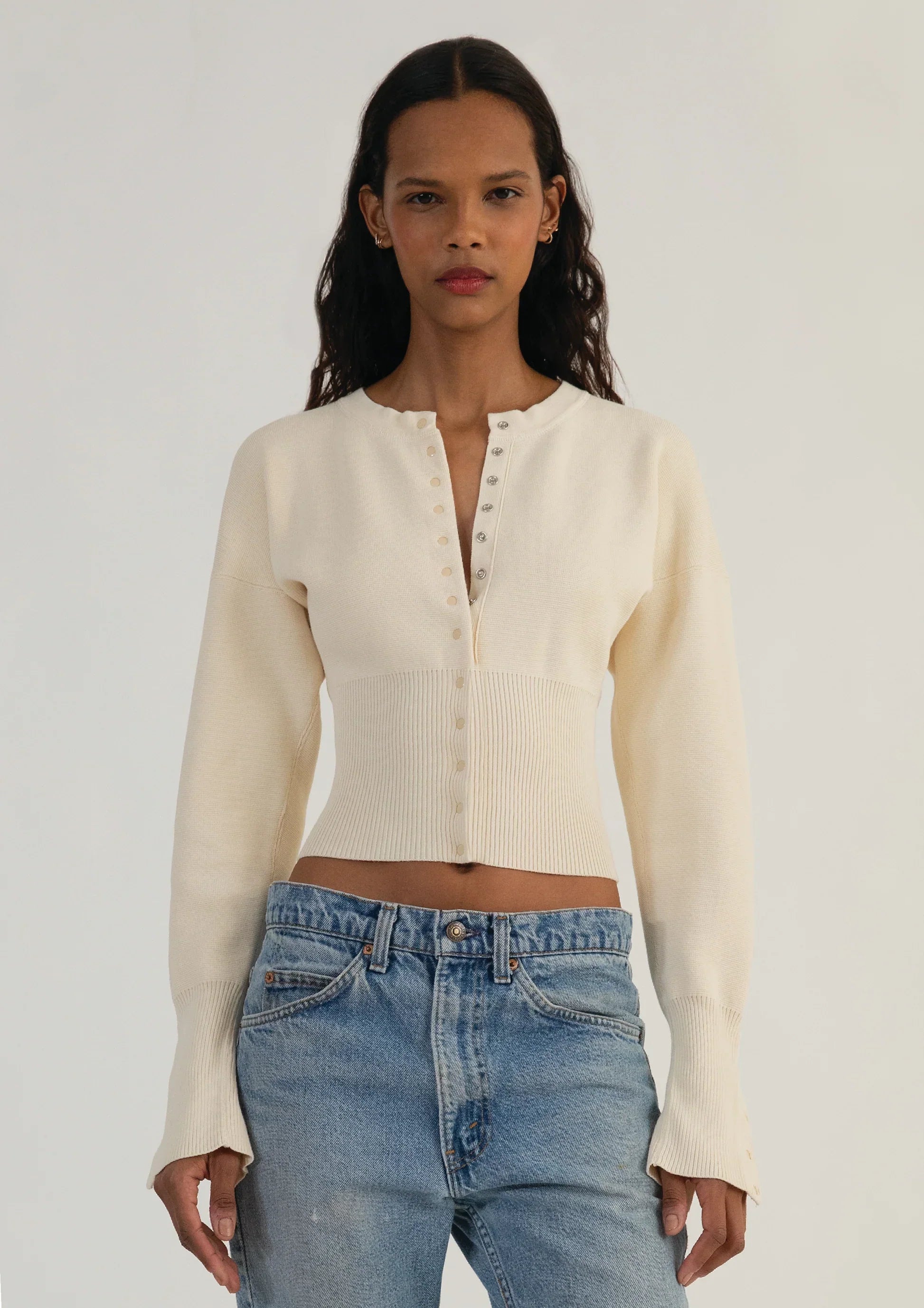 Evalora – Knitted cardigan with volume sleeves